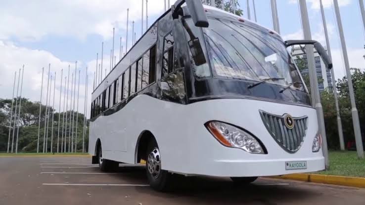 Metu Bus Company Shows Sample Buses To the President