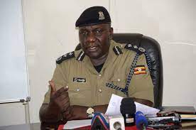  Six masterminds of Kampala-Mityana highway robberies were arrested by the police