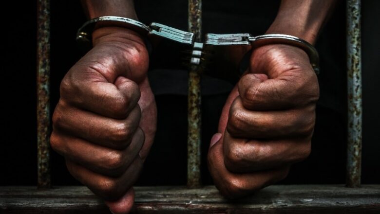Pastor remanded to prison for raping tourist.