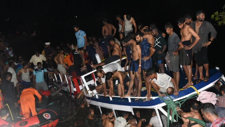 22 dead after India boat capsizes.